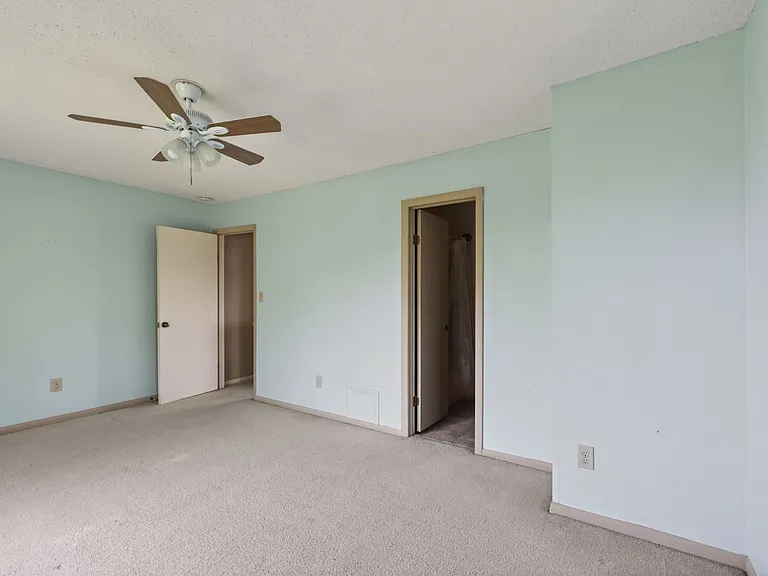 3920 Whooping Crane Cir — Photo 21