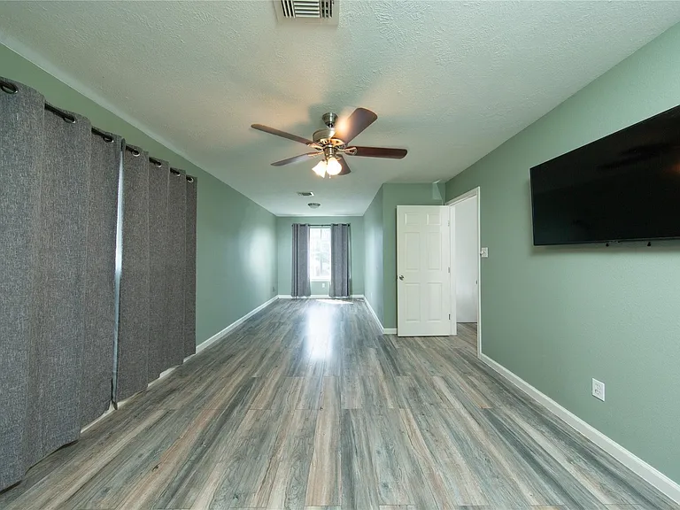 11003 Kirkmead Dr — Photo 11