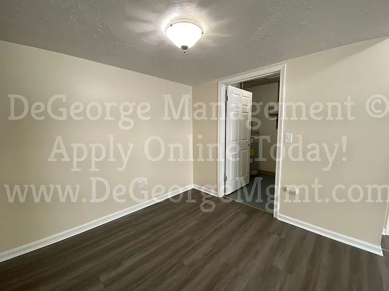 Pine Ridge Apartments — Photo 48