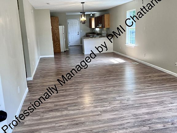 2nd image of 1902 S Orchard Knob Ave