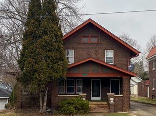 2234 Broadway, Rockford, IL 61104