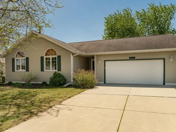 4434 8th St NW, Rochester, MN 55901