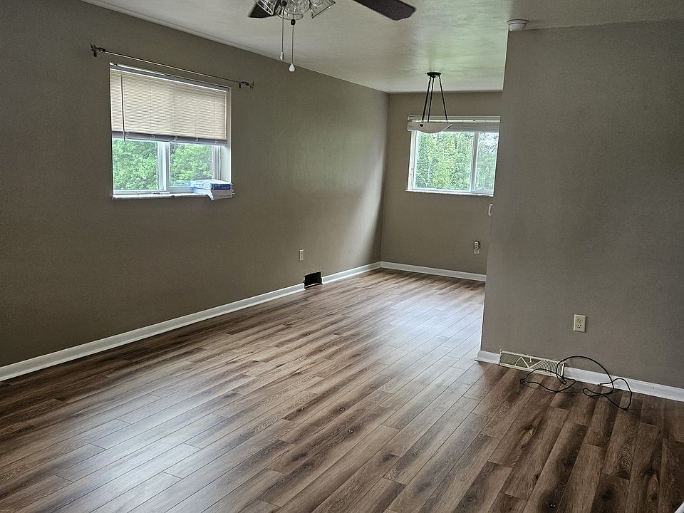 Livingroom dining room