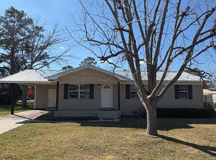 203 Guest Cir, Nashville, GA 31639