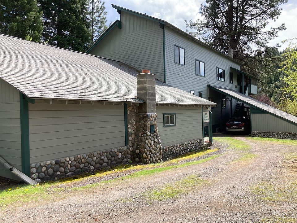 1st image of 266 Falcon Ridge Rd