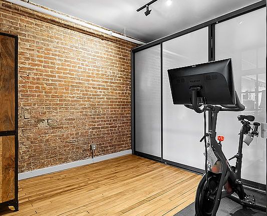 5th image of 95 Lexington Ave APT 4B