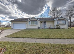 3409 Plover Dr, Decatur, IL 62526