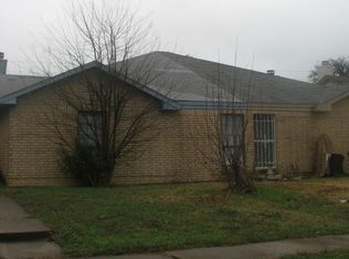 3027 Oak Ridge Pl, Grand Prairie, TX 75052