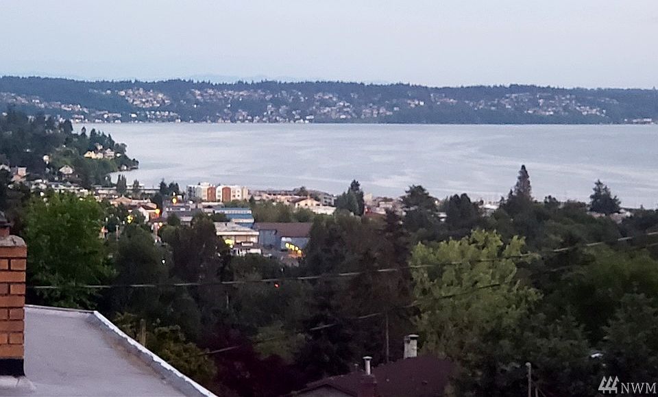 1st image of 20910 8th Ave S