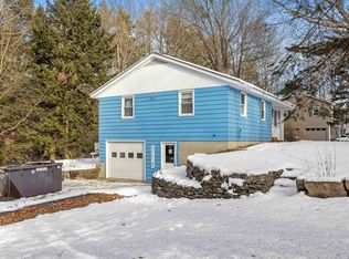 102 Lovers Lane Rd, Charlestown, NH 03603
