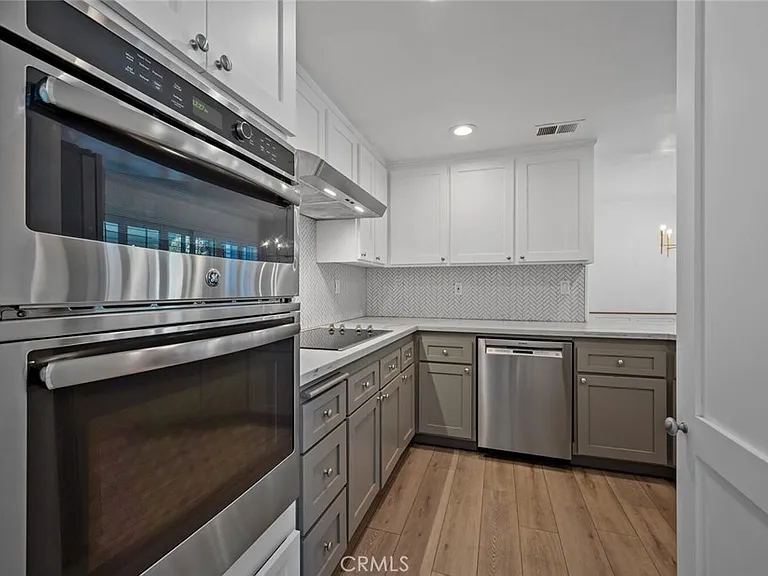 620 Holbrook Ct — Photo 27