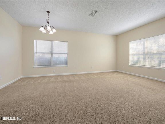 3rd image of 347 STONEHURST Parkway