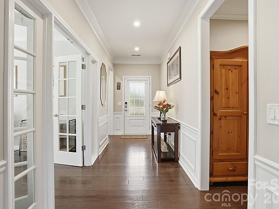 4th image of 1635 Carolina Orchards Blvd