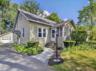 1214 S Country Club Drive, Niskayuna, NY 12309