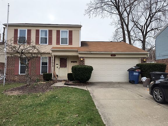 2nd image of 571 Bedford Dr
