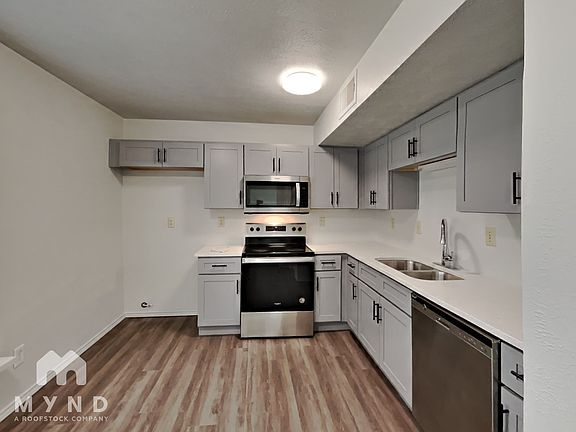 5th image of 4559 Sugarbush Ct