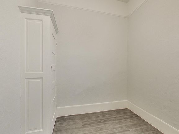 2nd image of 706 Kearny St