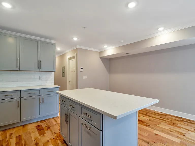 5128 Spruce St #2 — Photo 12