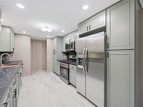4th image of 5452 W Webb Rd