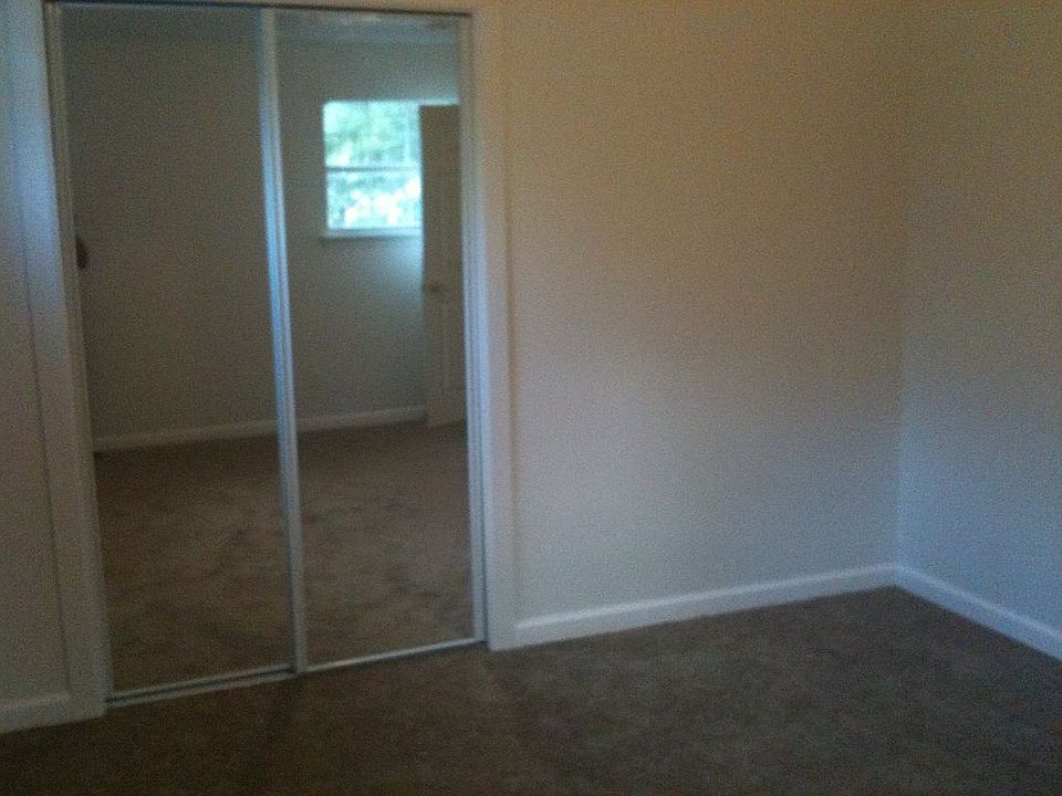 2nd image of 242 College Dr