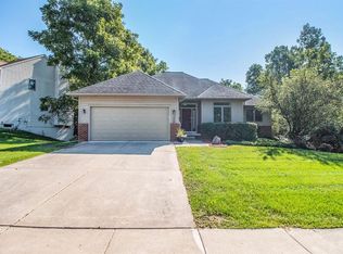 1388 Wildwood Trl, Saline, MI 48176