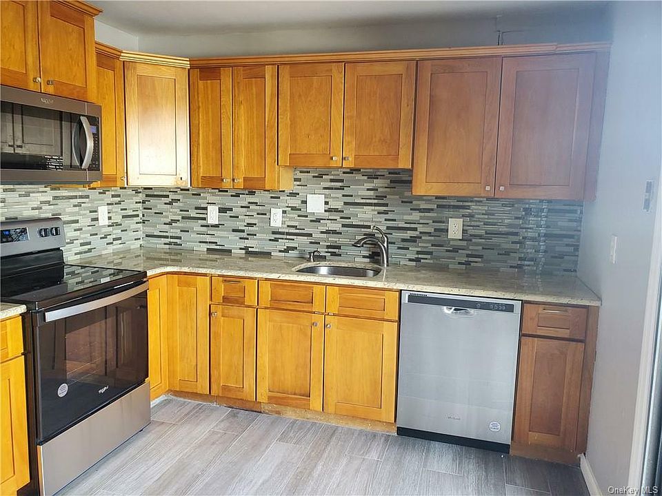 72 Buckingham Ct, Pomona, NY 10970 Zillow