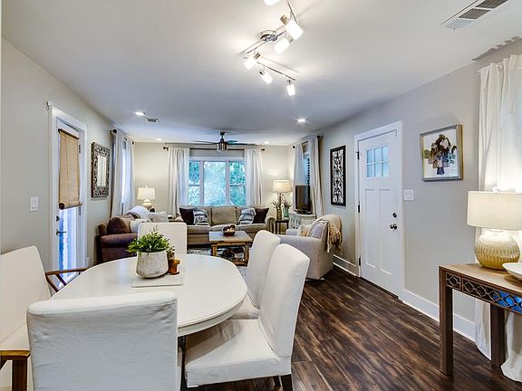 Open and spacious floorplan.