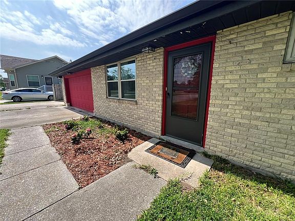 2nd image of 2716 Pritchard Rd