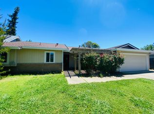 9513 Nut Tree Ct, Elk Grove, CA 95624