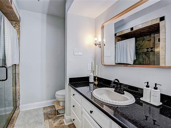 4th image of 126 Dunleith Dr