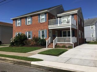 207 N Swarthmore Ave, Ventnor City, NJ 08406