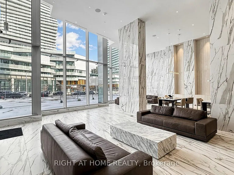 448 Burnhamthorpe Rd W #6210 — Photo 4