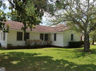 372 Old Monticello Rd NW, Milledgeville, GA 31061