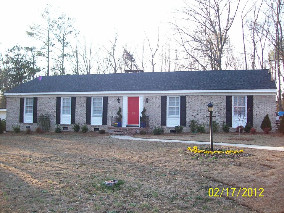 1st image of 243 S Hillcrest Dr