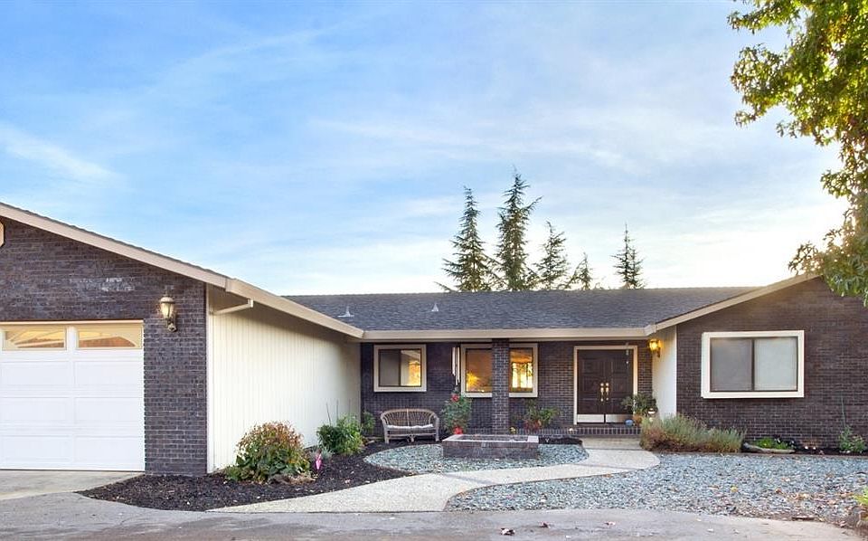 1st image of 3495 Woodleigh Ln