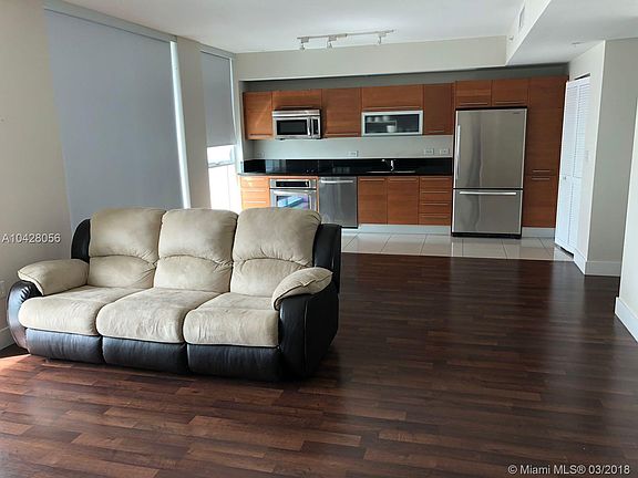 3rd image of 244 Biscayne Blvd APT 3005