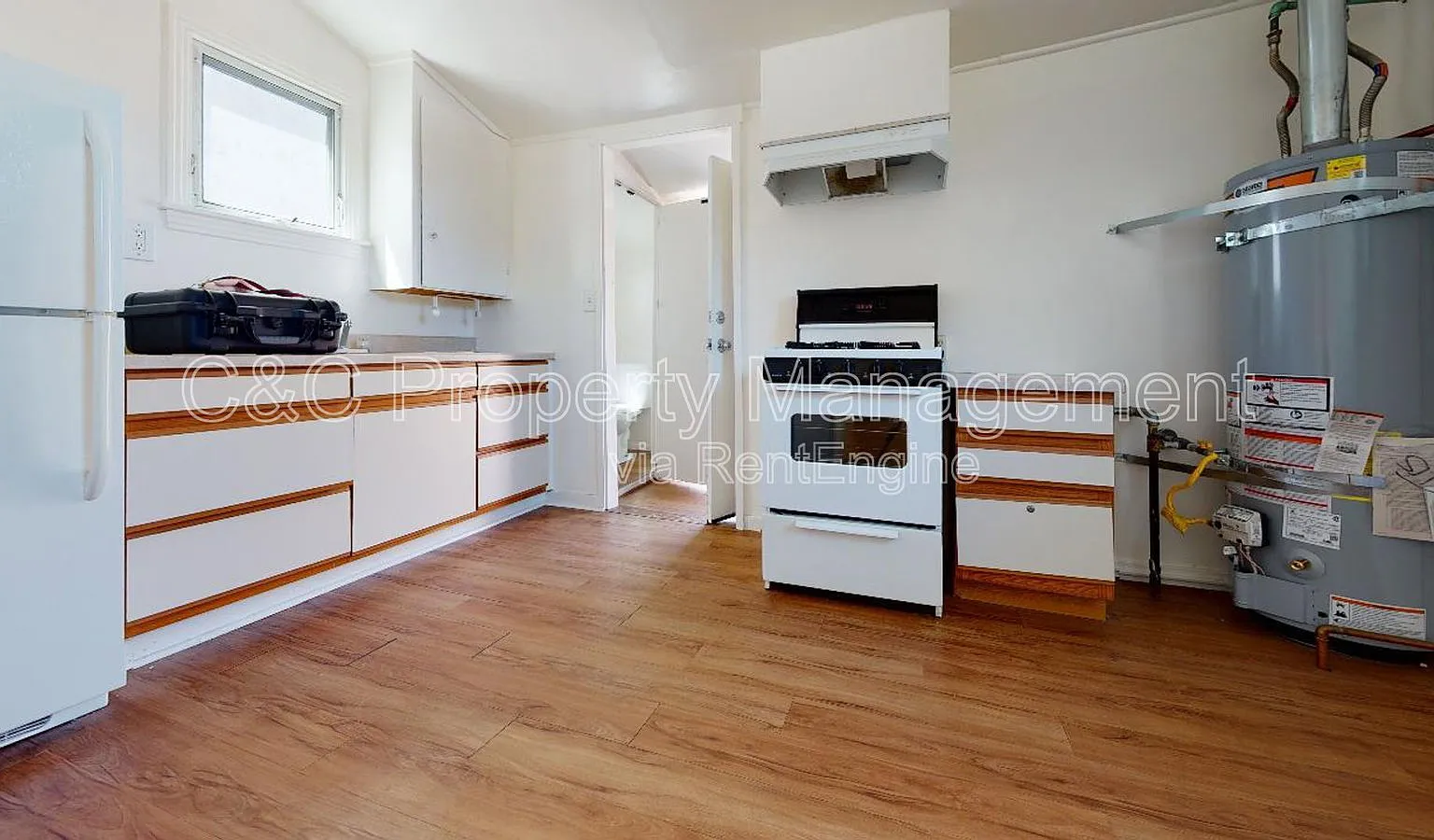 1 bed, 1.0 bath, 650 sqft, $1,995 — Photo 1