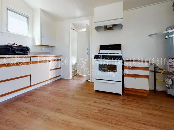 554 Lighthouse Ave #B, Monterey, CA 93940