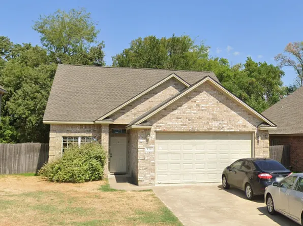 418 Montauk Ct, Bryan, TX 77801