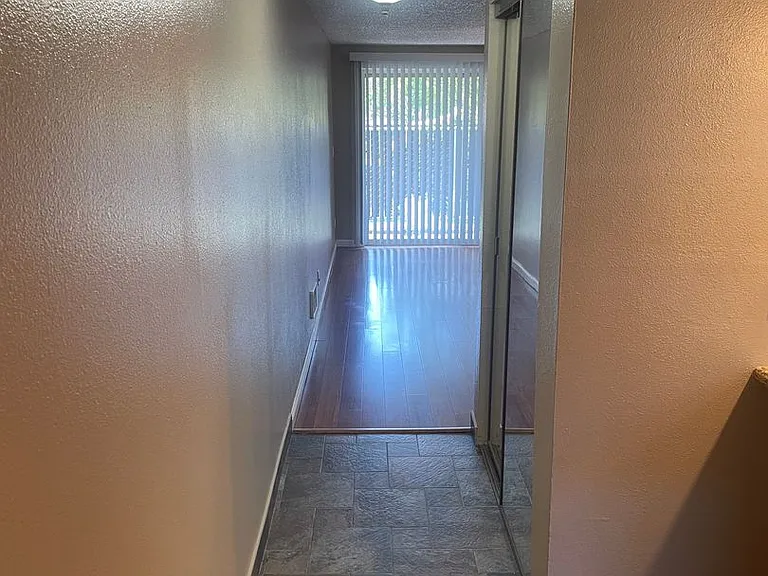 Bellwood Terrace — Photo 13