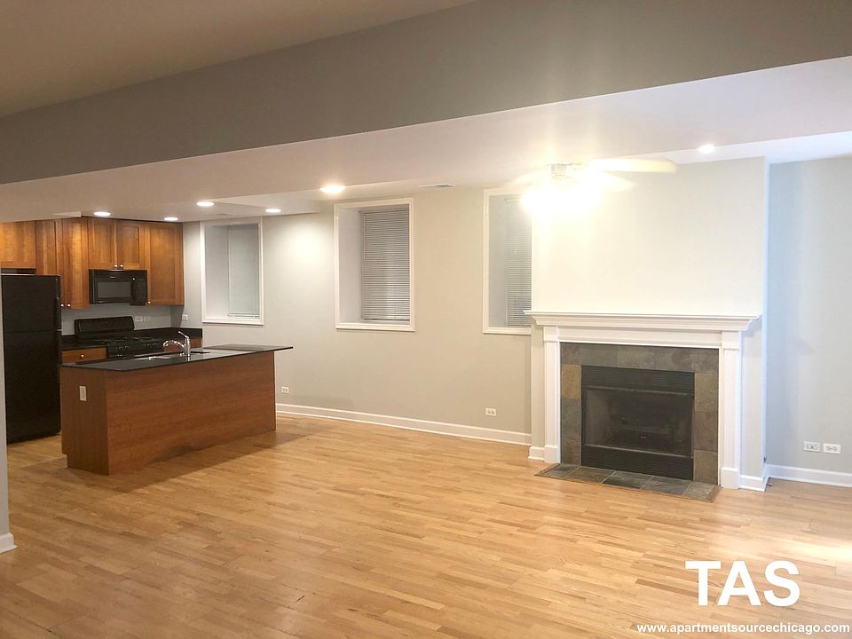 1st image of 2047 N Sheffield Ave #G