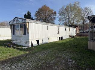 59 Lynn St, Pt Pleasant, WV 25550