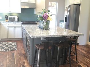 2323 Byer Rd, Santa Cruz, CA 95062