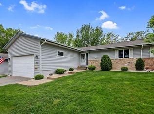 3486 Woodbridge Ct, La Crosse, WI 54601
