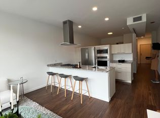 434 W Aldine Ave APT 1A, Chicago, IL 60657