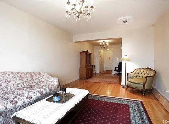 4th image of 3840 Greystone Ave APT 6O