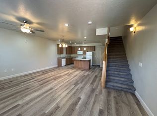 1184 E Bulloch St #12, Washington, UT 84780