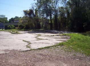 616 E Washington Ave, Camden, AR 71701
