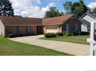 979 Eastman Rd, Fayetteville, NC 28314