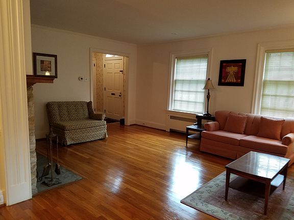 3rd image of 151 Kready Ave